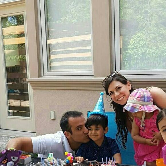 Meet your Posher, Chaka - Picture 1 of 1